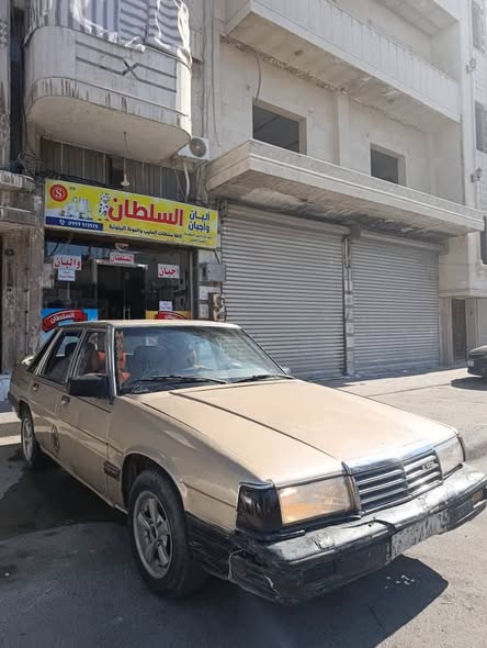 مازدا 626 1986 - صورة 3