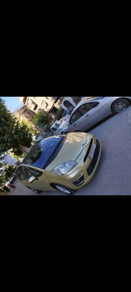 سيتروين بيكاسو 2009 - صورة 3