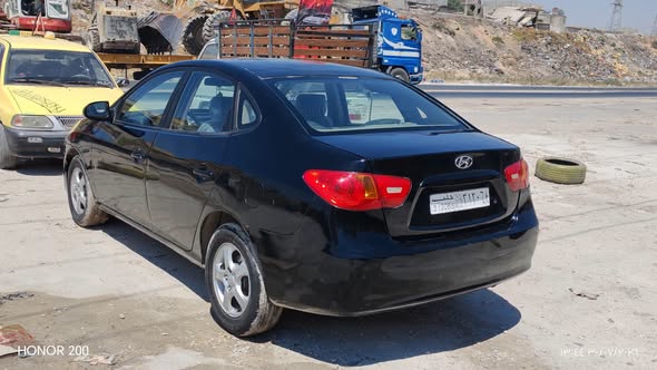 هونداي افانتي 2009 - صورة 3