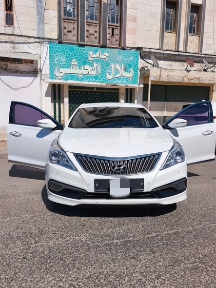 هيونداي أزيرا 2015 - صورة 2
