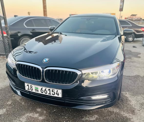 بي إم دبليو 540 2018 - صورة 1