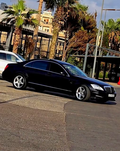مرسيدس S550 2010