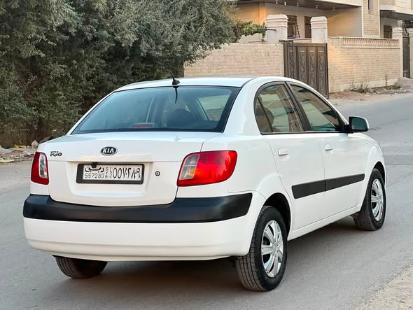 كيا ريو 2008 - صورة 4