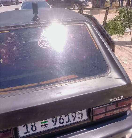 فولكس فاغن غولف 1976 - صورة 3
