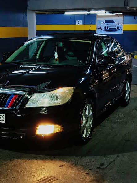 سكودا أوكتافيا 2010 - صورة 3