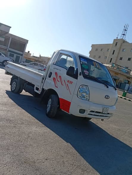 كيا بونغو 2006 - صورة 3