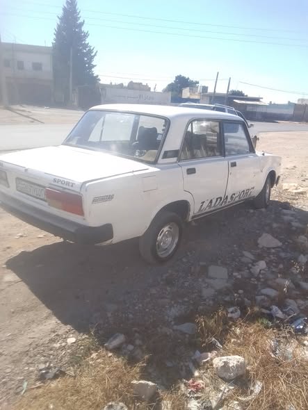 لادا 105 1985 - صورة 4