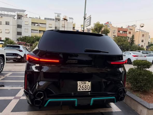 بي إم دبليو XM 2025 - صورة 4