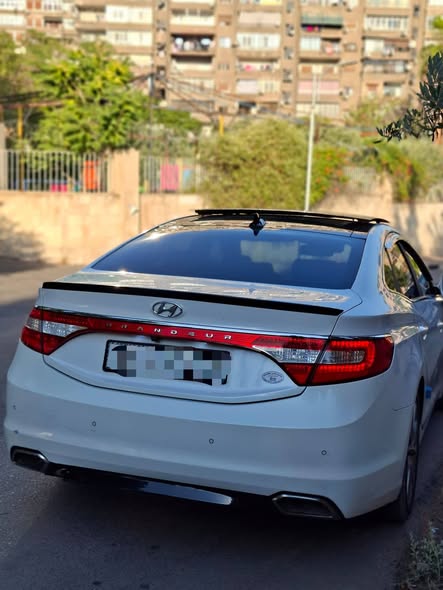 هيونداي ازيرا 2015 - صورة 2