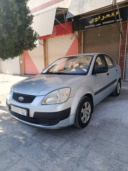 كيا ريو 2008 - صورة 1