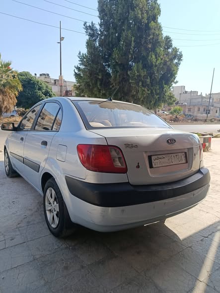 كيا ريو 2008 - صورة 3