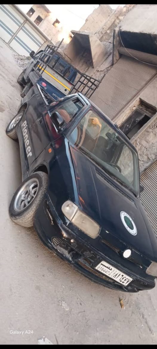سكودا بيكاب 1995 - صورة 1