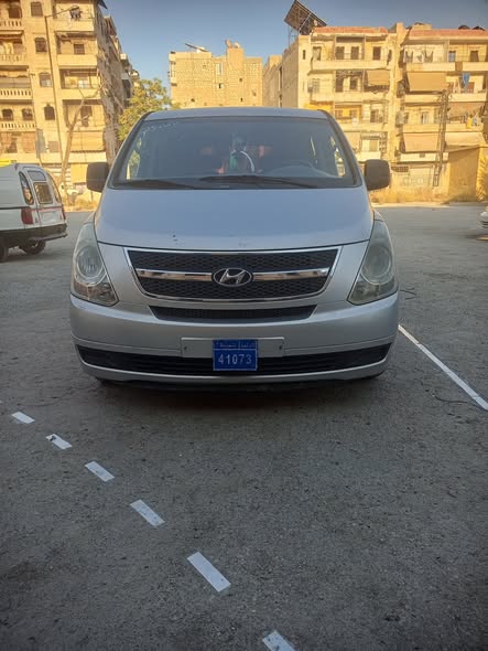 هيونداي اتش 1 2010 - صورة 2