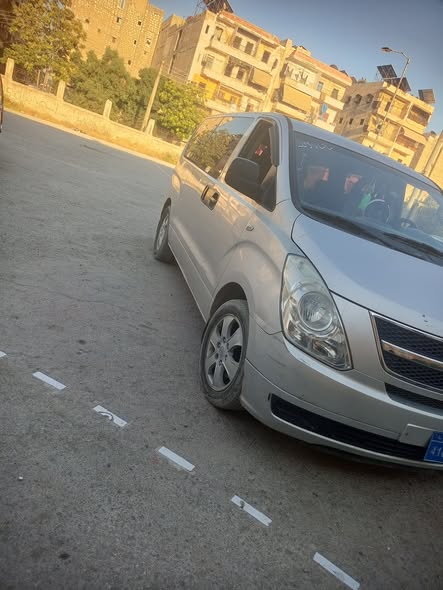 هيونداي اتش 1 2010 - صورة 3