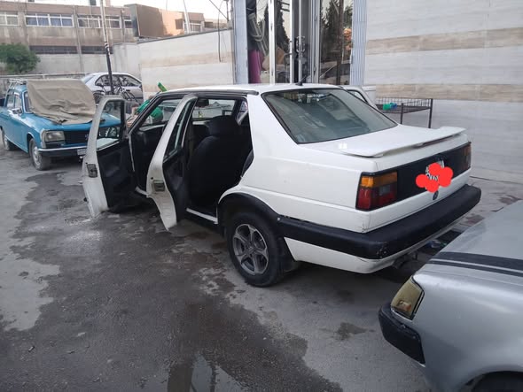 فولكس فاجن جيتا 1992 - صورة 2