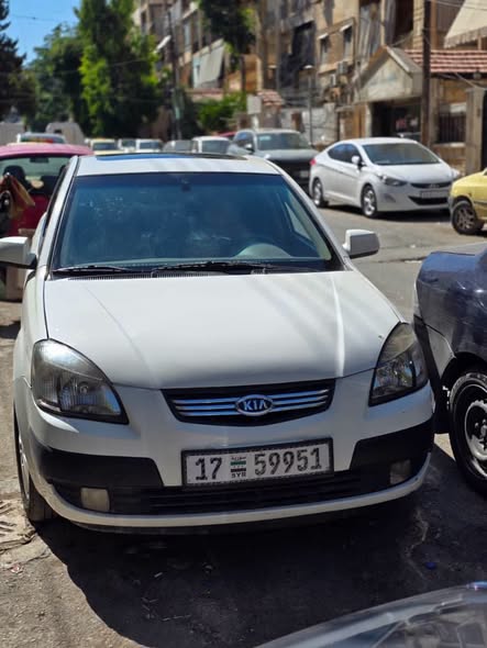 كيا ريو 2009 - صورة 1