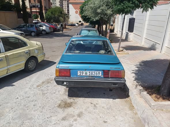 ميتسوبيشي لانسر 1983 - صورة 5