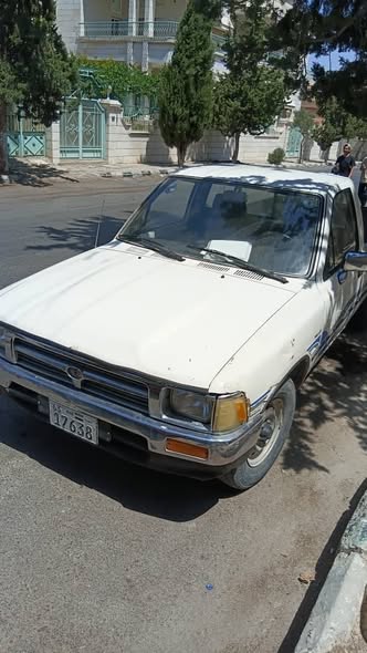 تويوتا بيك أب 1993 - صورة 1