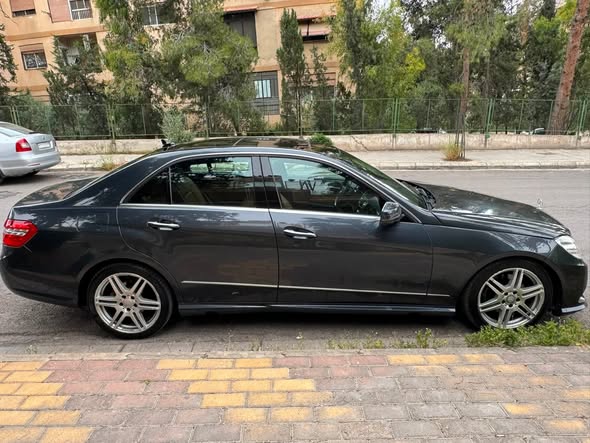 مرسيدس E300 2013 - صورة 4