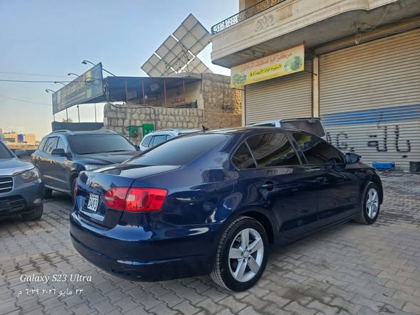فولكس فاجن جيتا 2012 - صورة 2