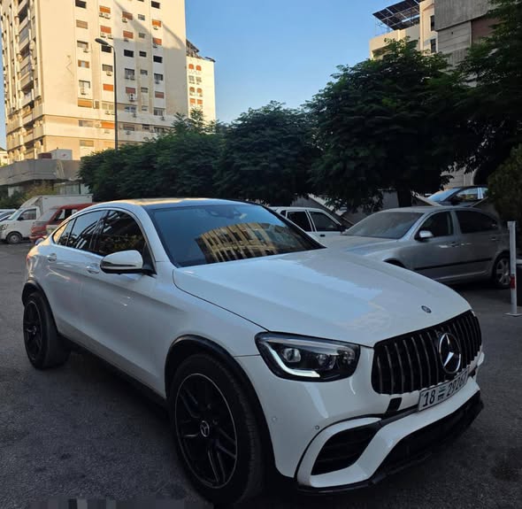 مرسيدس جي ال سي 2019 - صورة 1