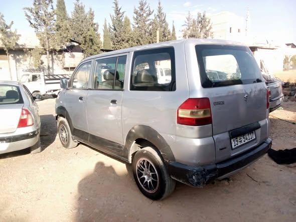 سوزوكي APV 2006 - صورة 1