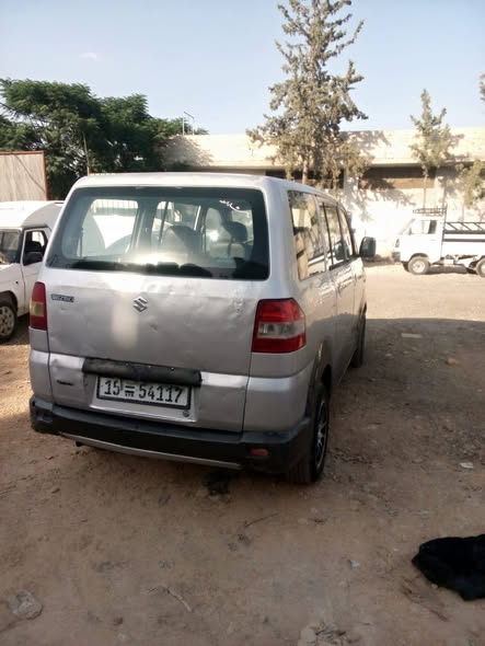 سوزوكي APV 2006 - صورة 2