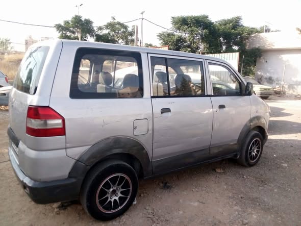 سوزوكي APV 2006 - صورة 3