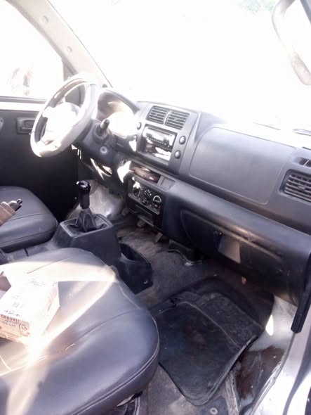 سوزوكي APV 2006 - صورة 5