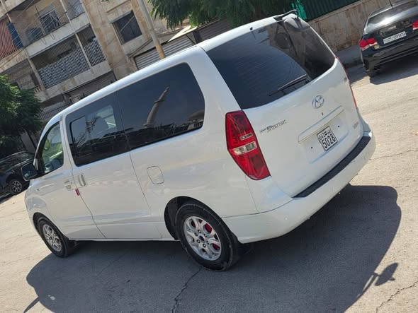 هيونداي H-1 2010 - صورة 4