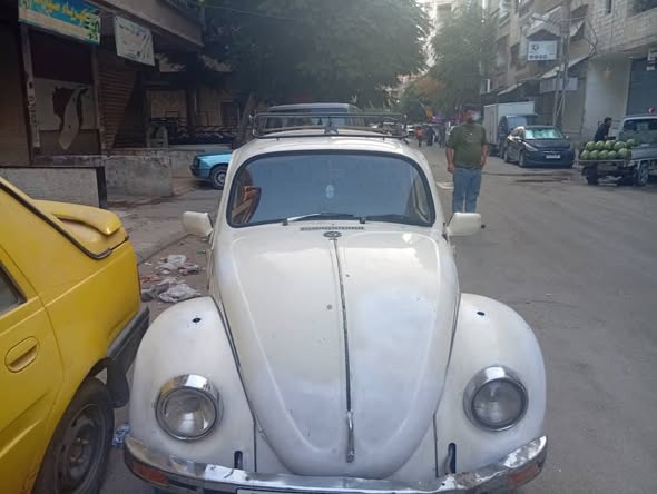 فولكس فاجن بيتل 1975 - صورة 5