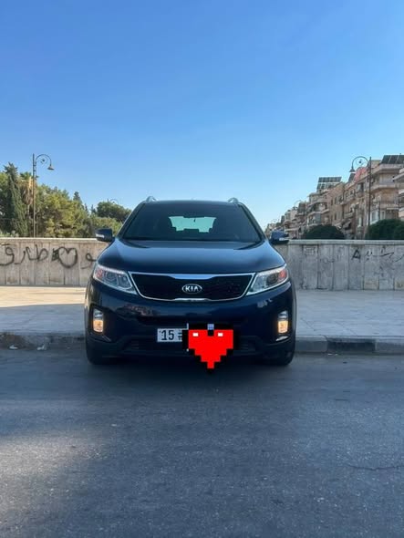كيا سورينتو 2013 - صورة 1