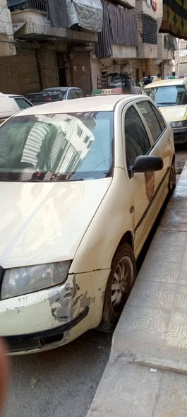 سكودا أوكتافيا 2002 - صورة 1