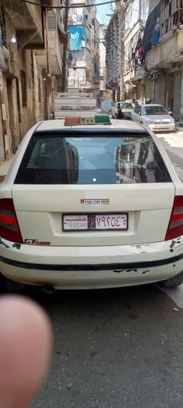 سكودا أوكتافيا 2002 - صورة 5