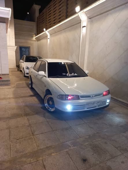 ميتسوبيشي لانسر 1993 - صورة 2