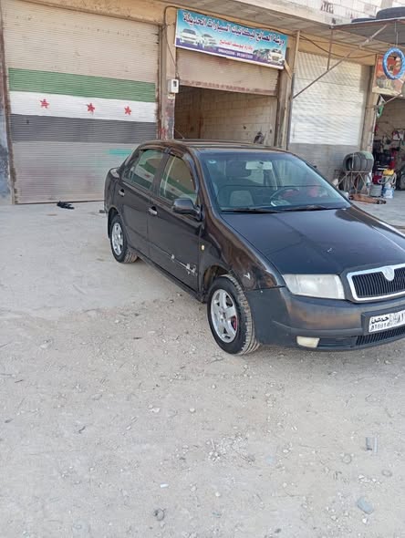 سكودا فابيا 2004 - صورة 4