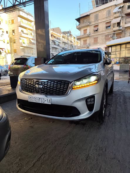 كيا سيرانتو 2020 - صورة 1