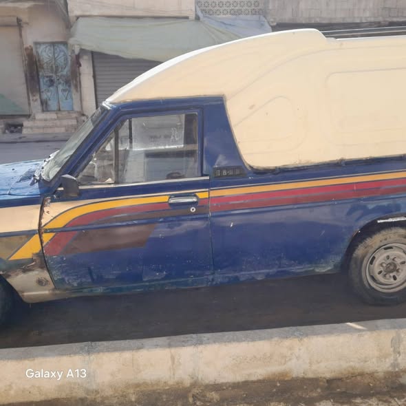 نيسان بيك أب 1993 - صورة 4
