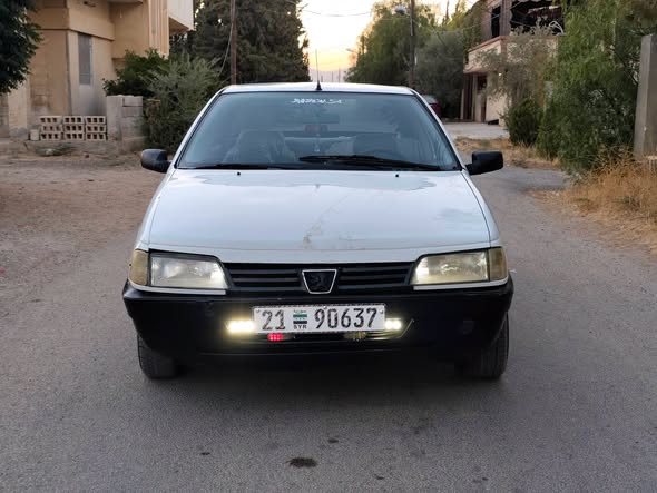 بيجو ٤٠٥ 2005 - صورة 1