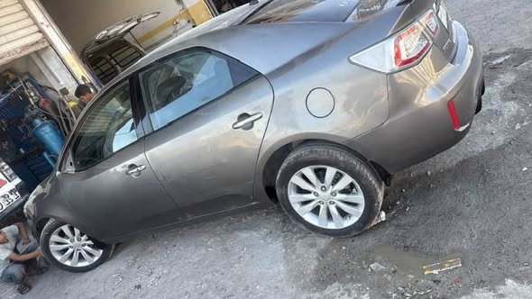 كيا فورتي 2010 - صورة 3