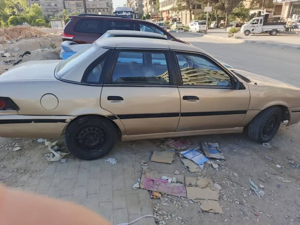 فورد سييرا 1993 - صورة 3
