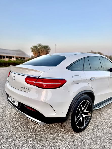 مرسيدس GLE 2016 - صورة 2
