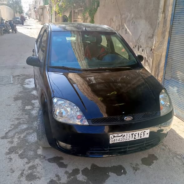 فورد فيستا 2006 - صورة 1