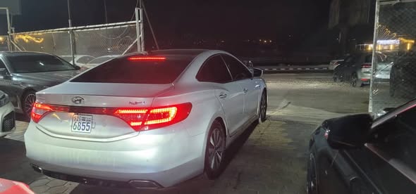 هيونداي أزيرا 2015 - صورة 2