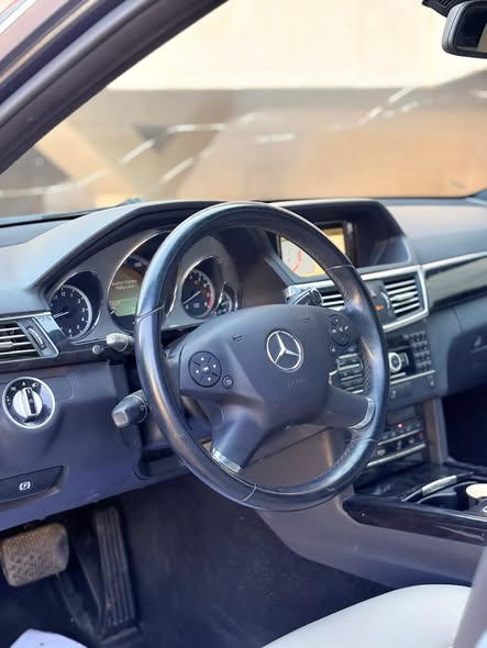 مارسيدس E350 2011 - صورة 2