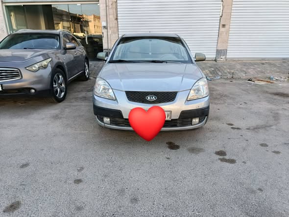 كيا ريو 2008 - صورة 1