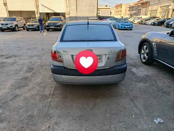 كيا ريو 2008 - صورة 4