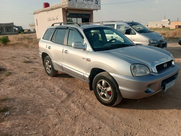 هيونداي سنتافية 2004 - صورة 1
