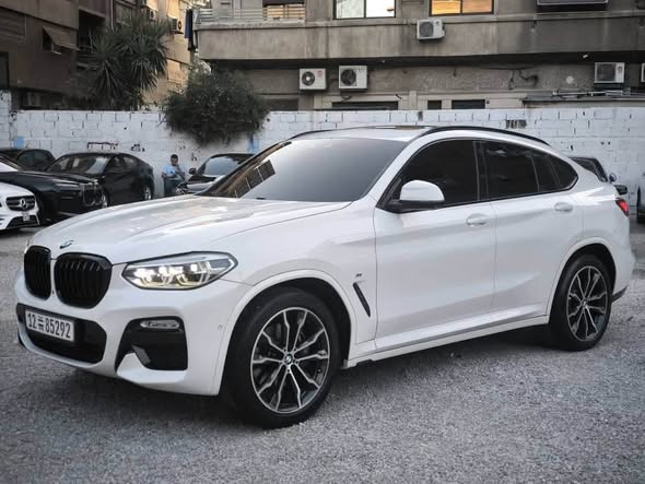 بي إم دبليو X4 2019 - صورة 3