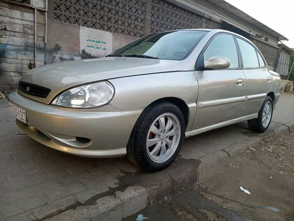 كيا ريو 2001 - صورة 2